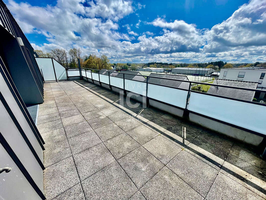 Appartement à TREILLIERES