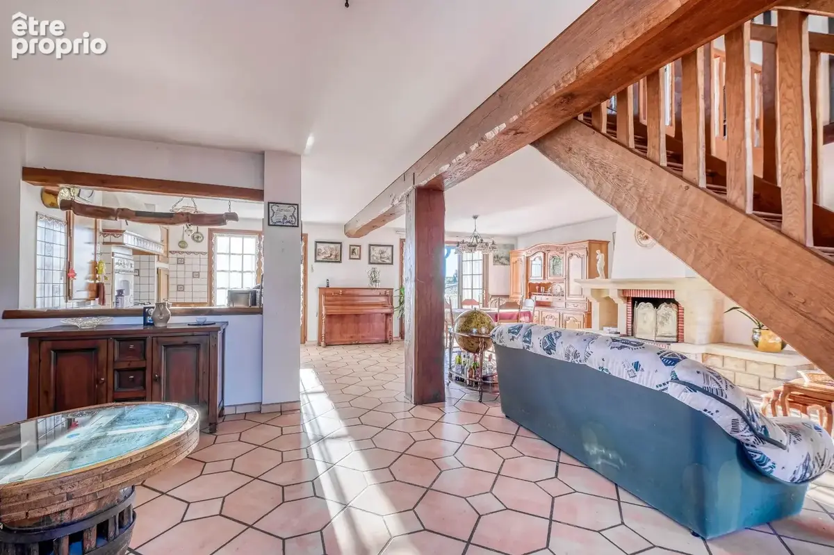Christophe Michaudelle – CAPIFRANCE vous propose à Meaux : vivable de plain pied - DPE en D - 5 pièces - 155 m² - 3 chambres (4è - photo 9
