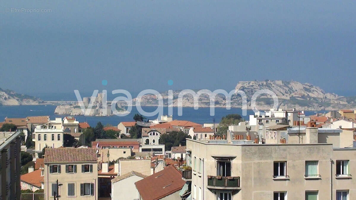 Appartement à MARSEILLE-7E