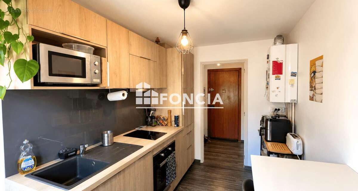 Appartement à FONTAINE