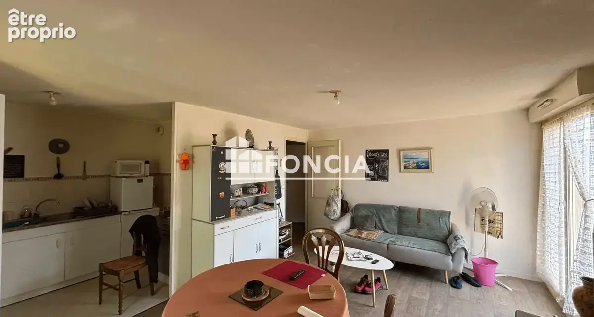 Bannalec - Proche bourg - Au Calme - Appartement T2 - Dernier Etage - Places de Parking - Cave - Locataire en Place - photo 4