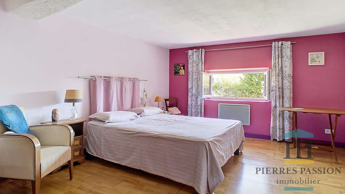 Maison à MONPRIMBLANC