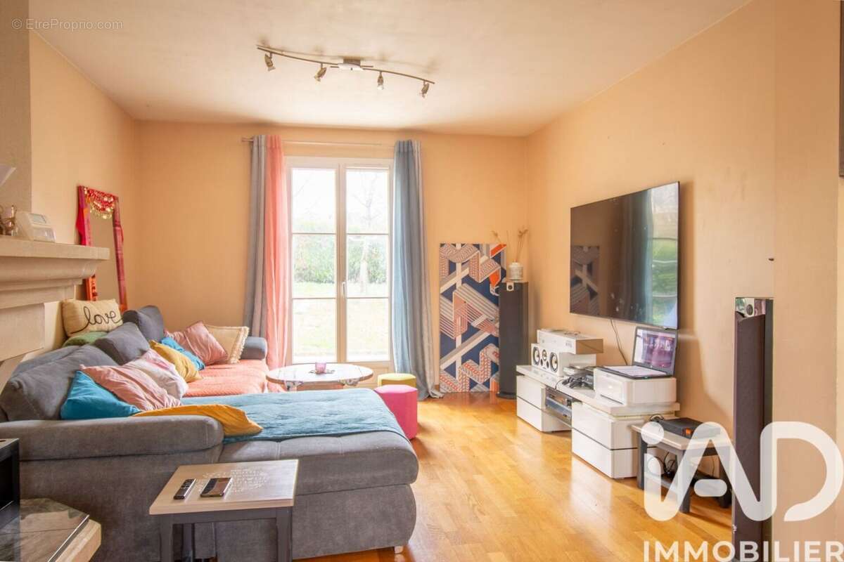Photo 5 - Maison à ISSOU