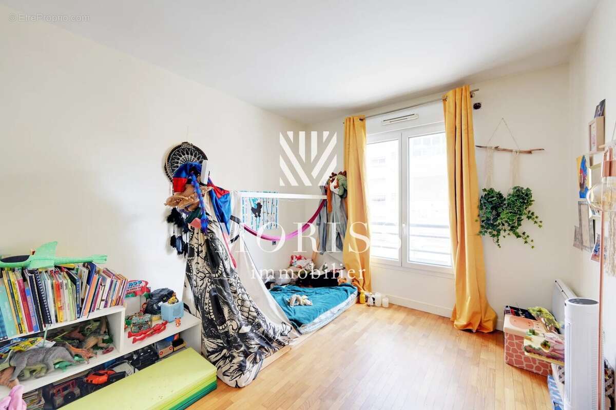 Appartement à MONTROUGE