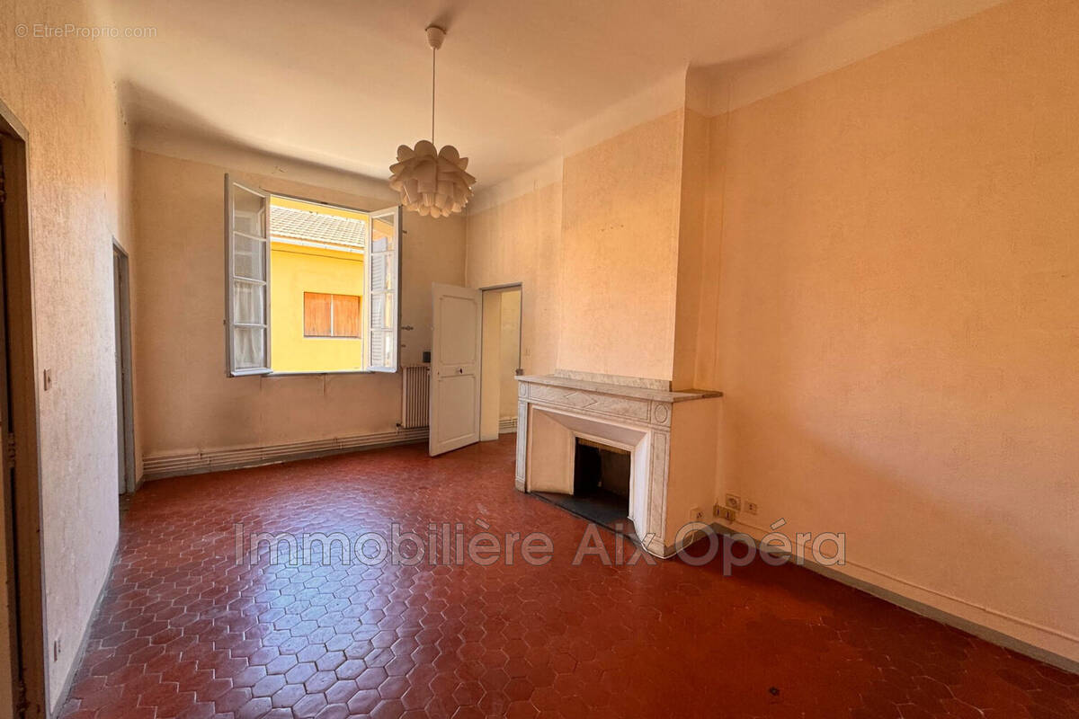 Appartement à AIX-EN-PROVENCE