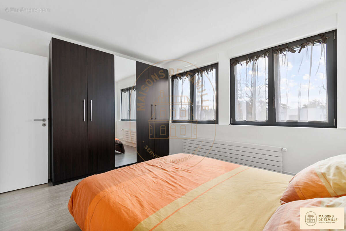 Maison à LE VESINET