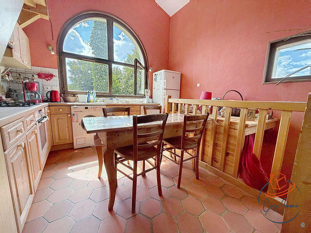 Appartement à ECHENEVEX