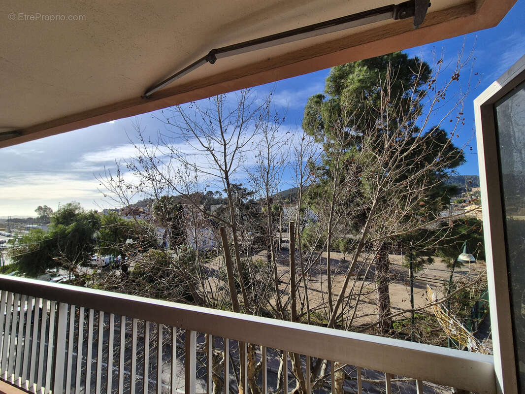 Appartement à HYERES