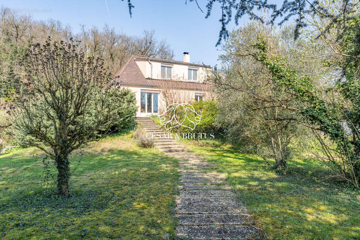 Maison à SAINT-PRIEST