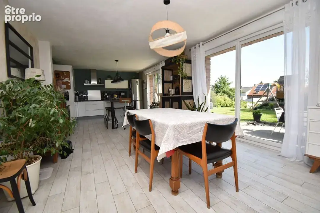 Maison 140 m² à Avesnes-Les-Aubert  - photo 2