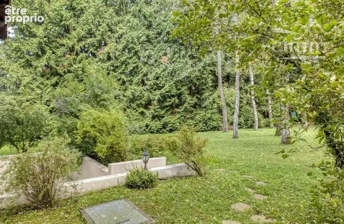 Propriété de charme 420m2 sur 1.6 ha de terrain dans un cadre champêtre sans voisinage - photo 41