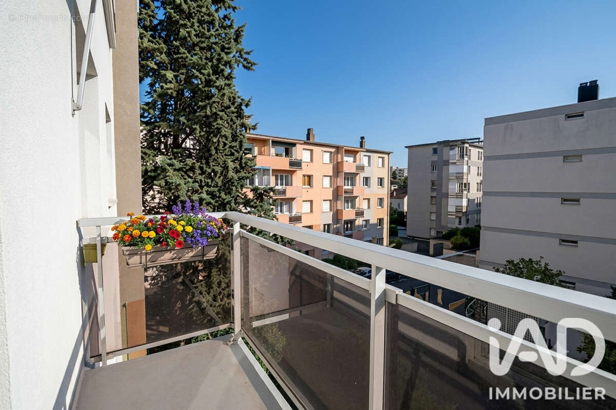 Appartement 68 m² à Chamalieres  - photo 3