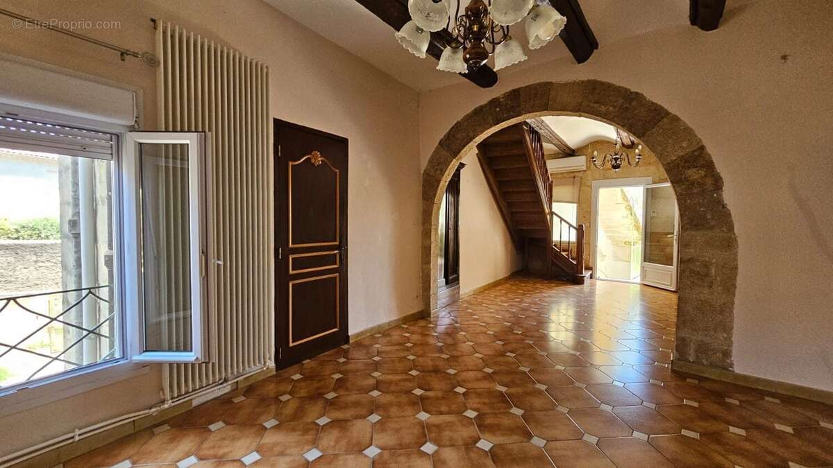 Maison à SOUVIGNARGUES