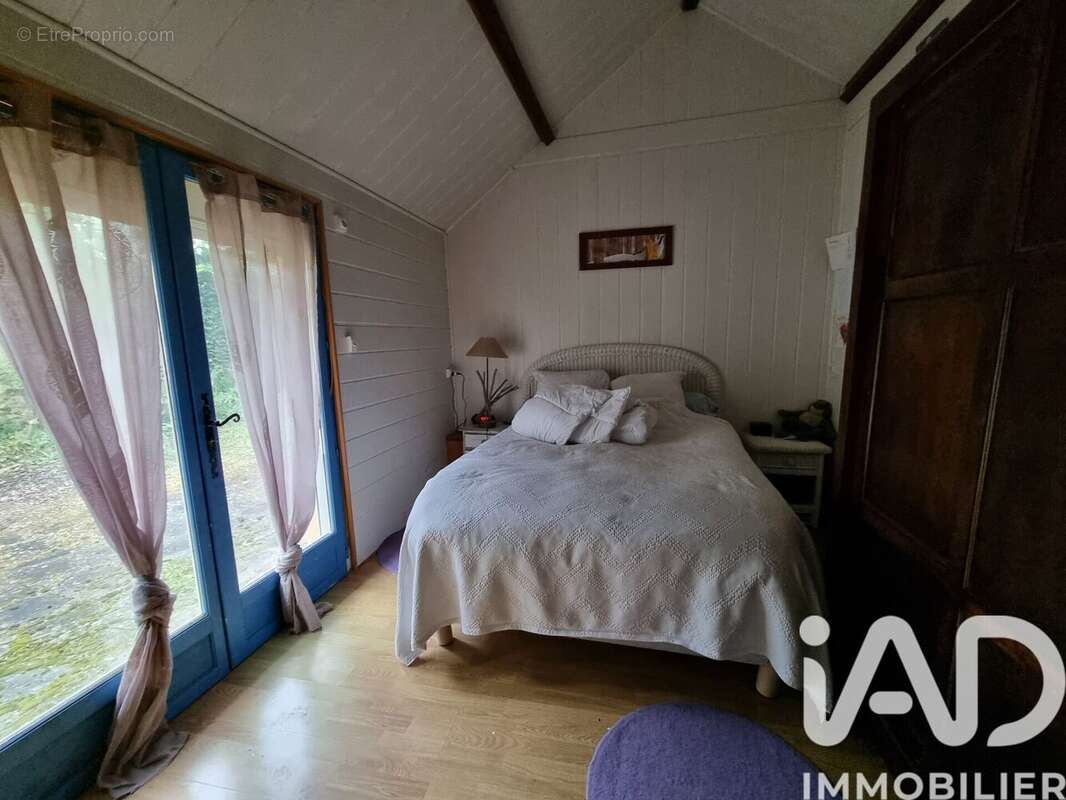 Maison 156 m² à Prasville  - photo 4