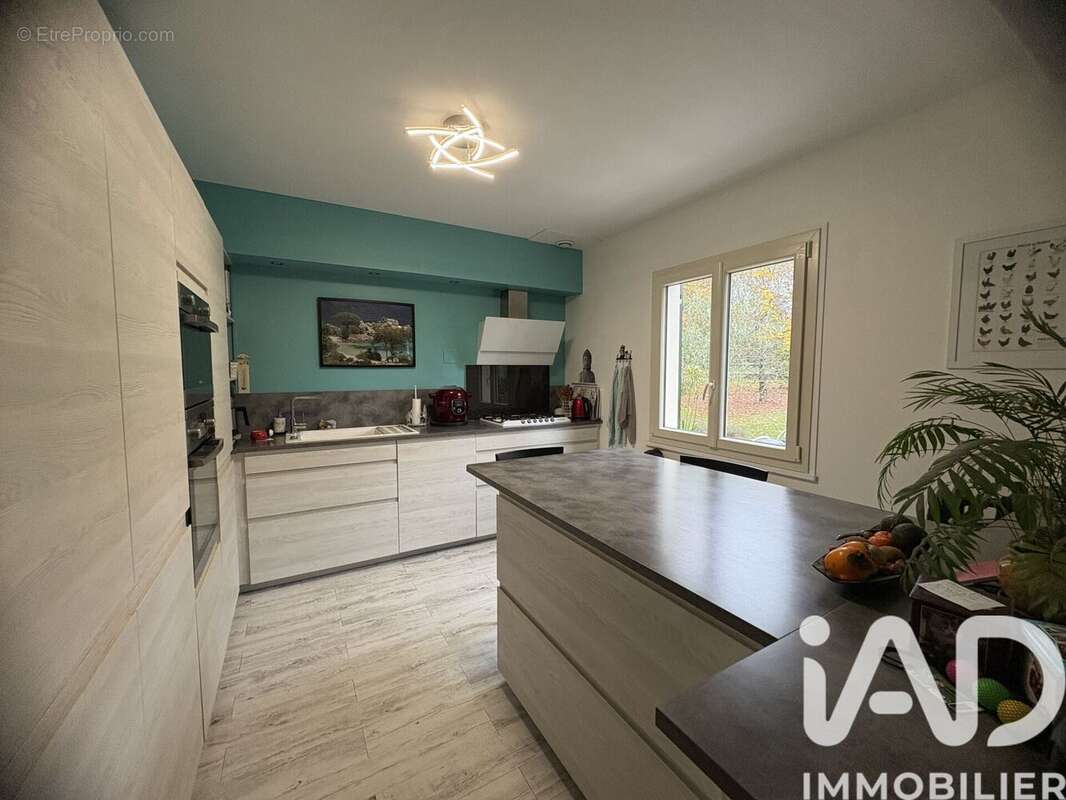 Maison 161 m² à Armeau  - photo 3