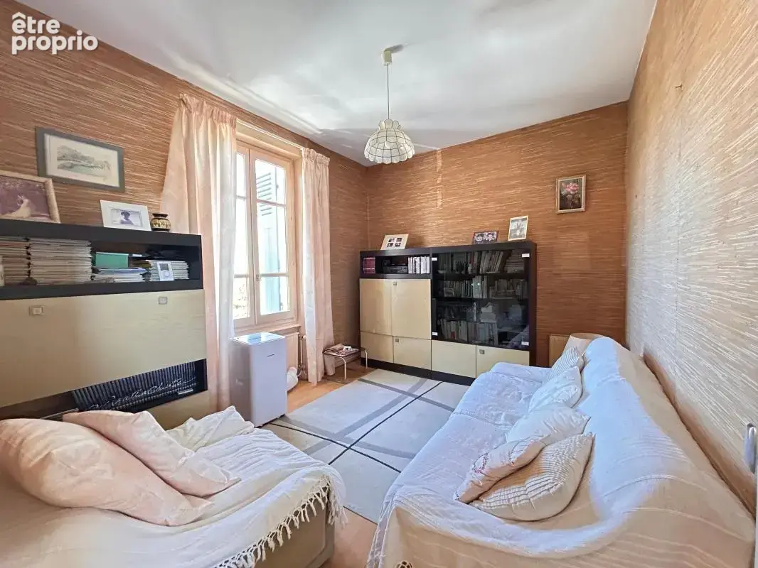 Photo Appartement à Sathonay-Camp au prix de 158 000€