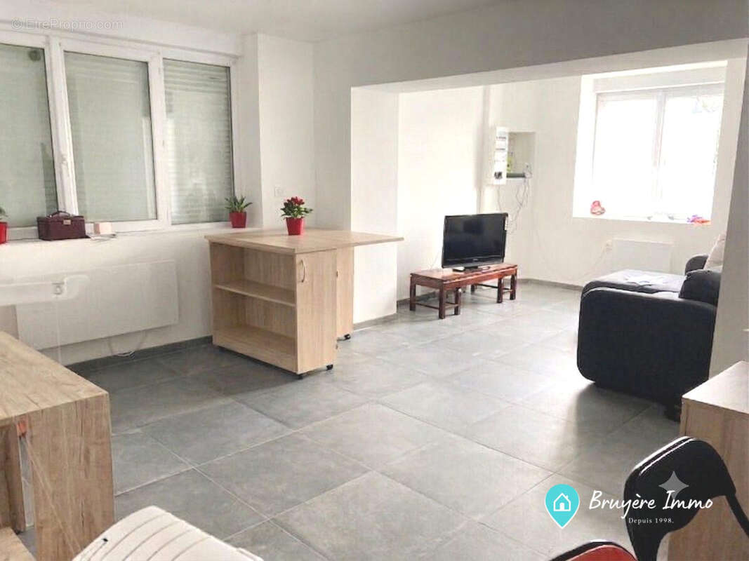 Appartement à AULNOYE-AYMERIES