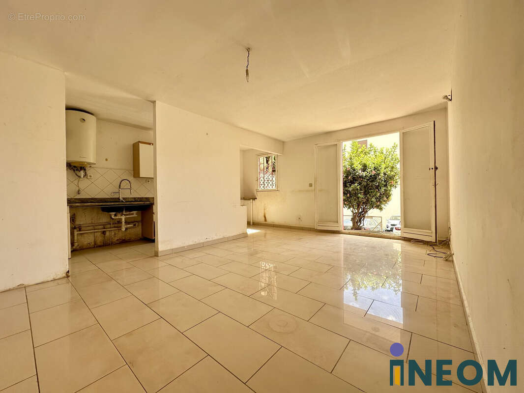 Appartement à SAINT-DENIS