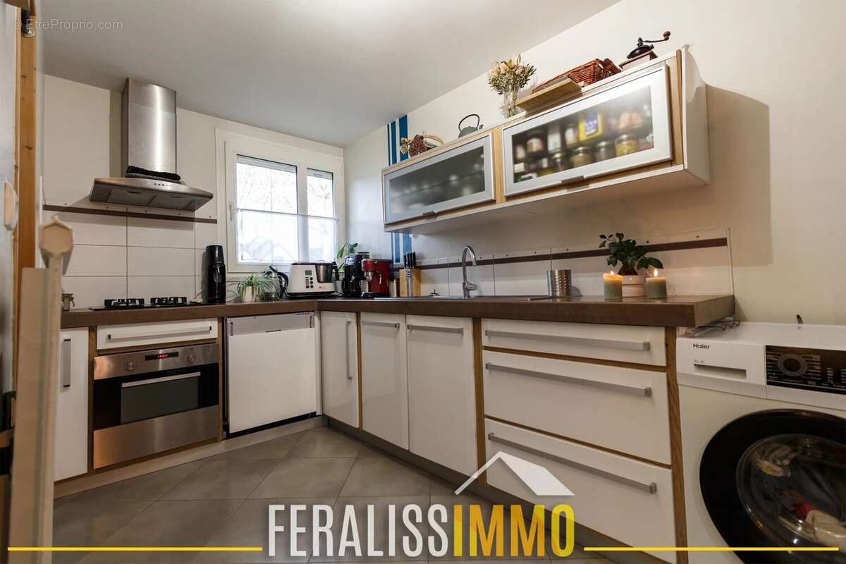 Maison à JOUY-LE-MOUTIER