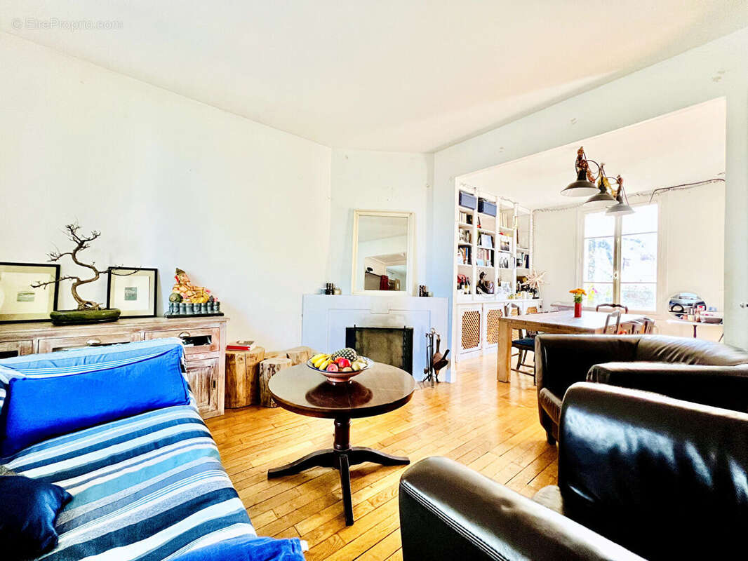 Maison à IVRY-SUR-SEINE