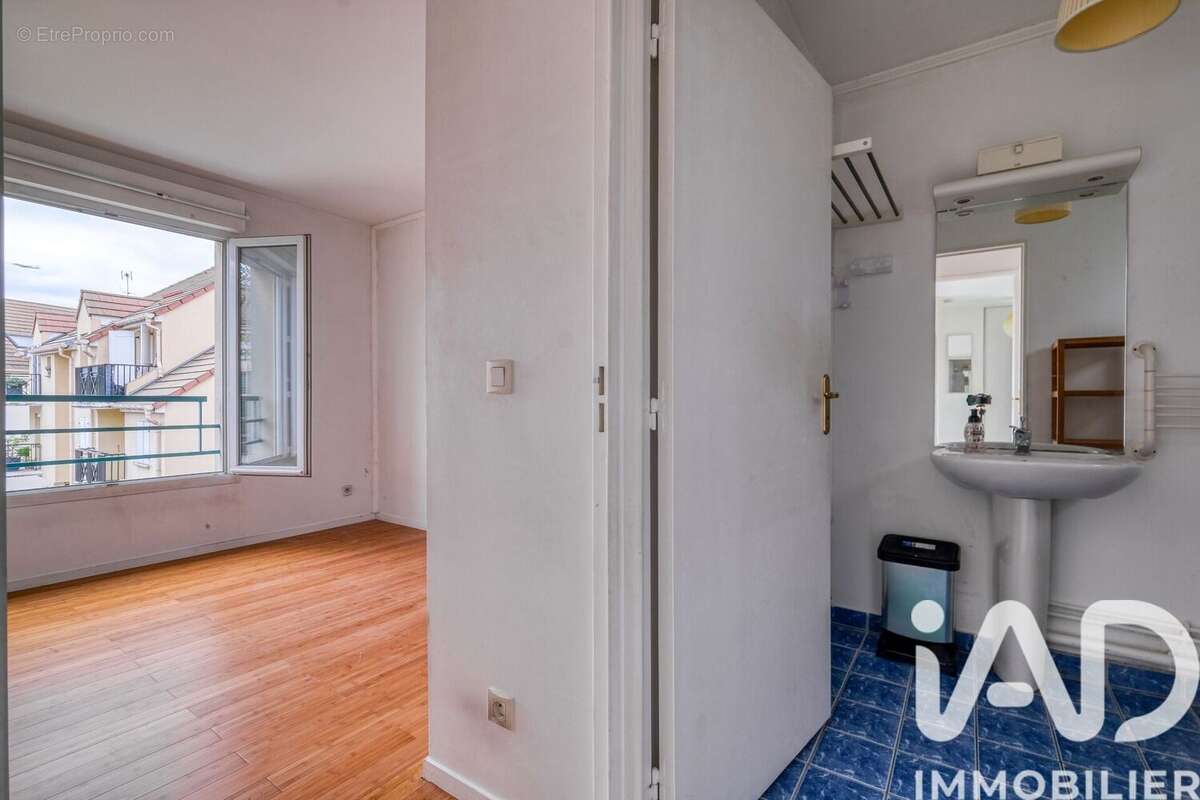 Photo 6 - Appartement à ROISSY-EN-FRANCE