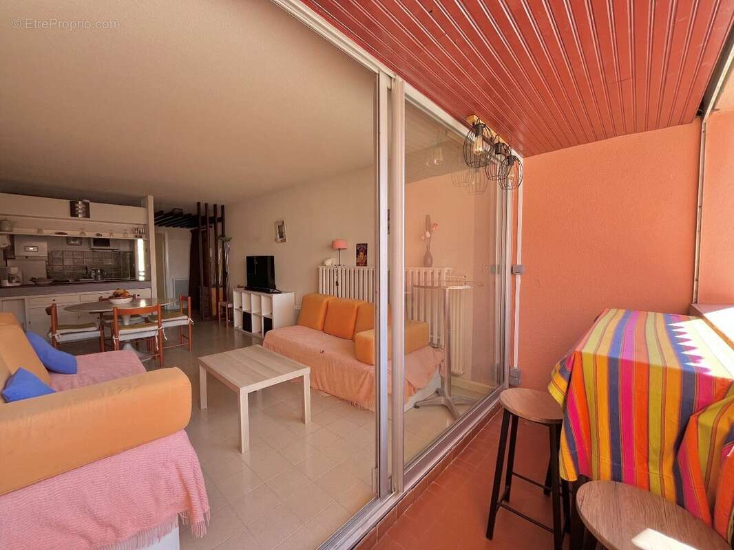 Le cap d'agde  centre port  t2 avec deux terrasses à deux pas du port - photo 2