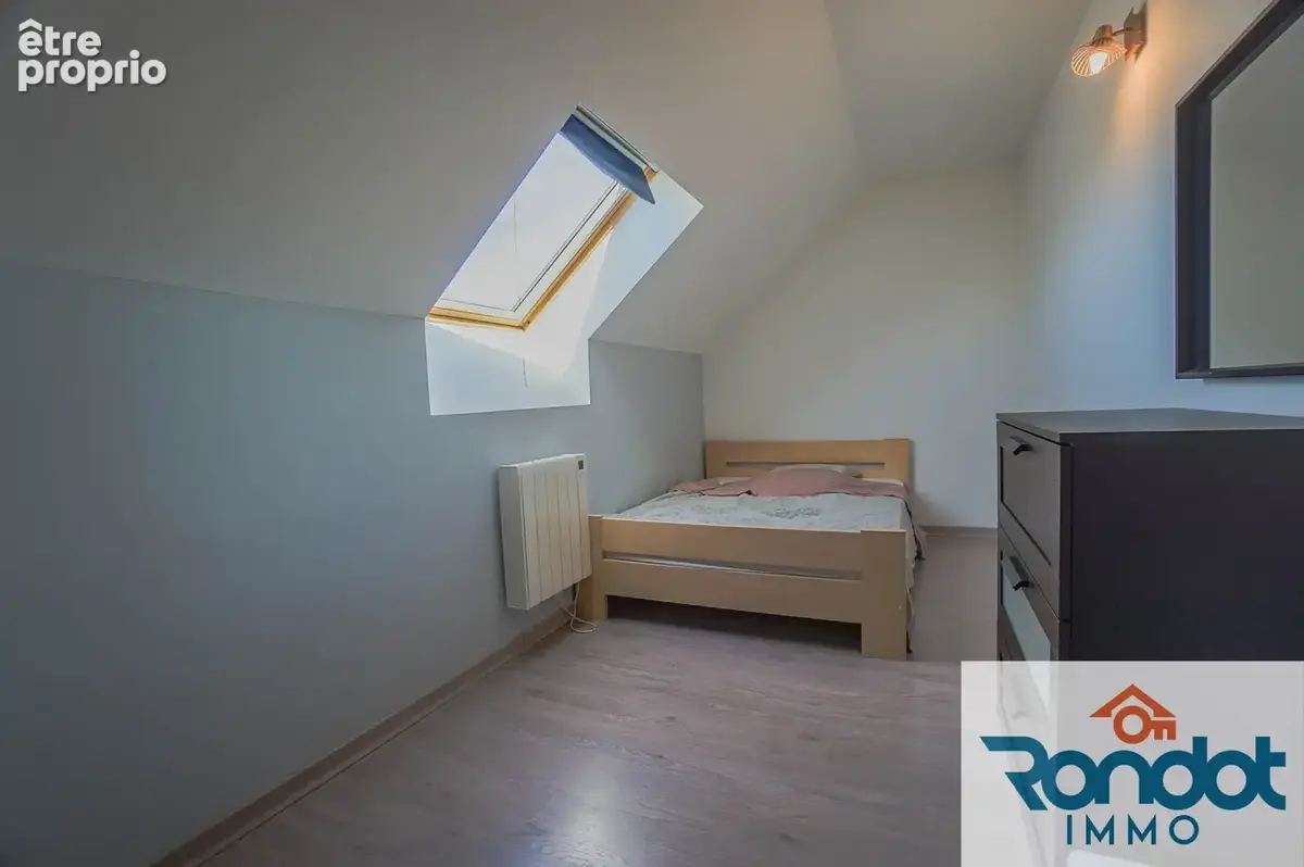 Maison 10 pièces / 7 chambres / 145 m2 / 700 m2 terrain avec piscine - photo 9