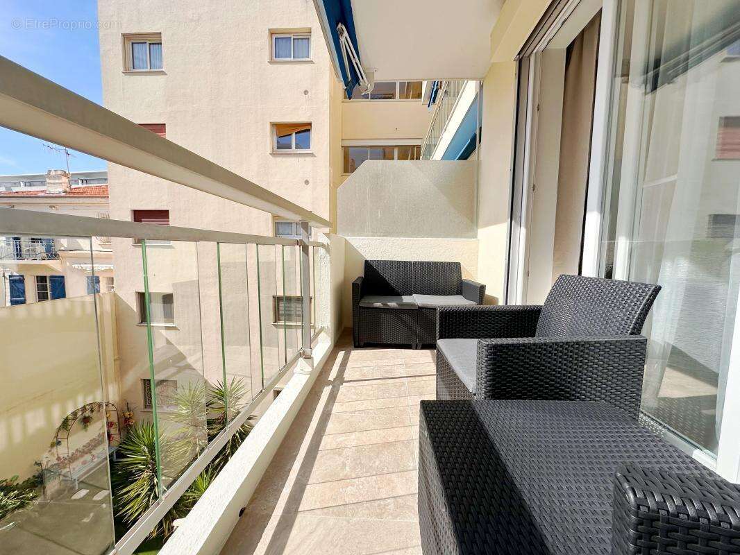 Appartement à CANNES