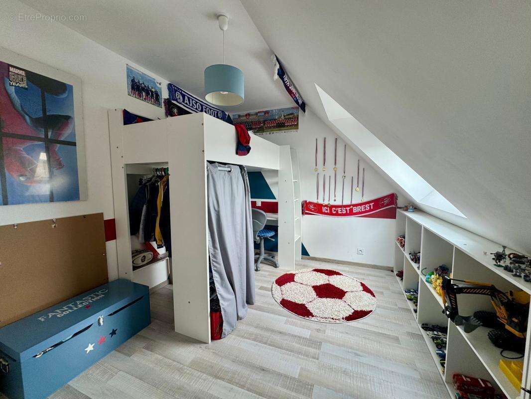 Maison à SAINT-RENAN