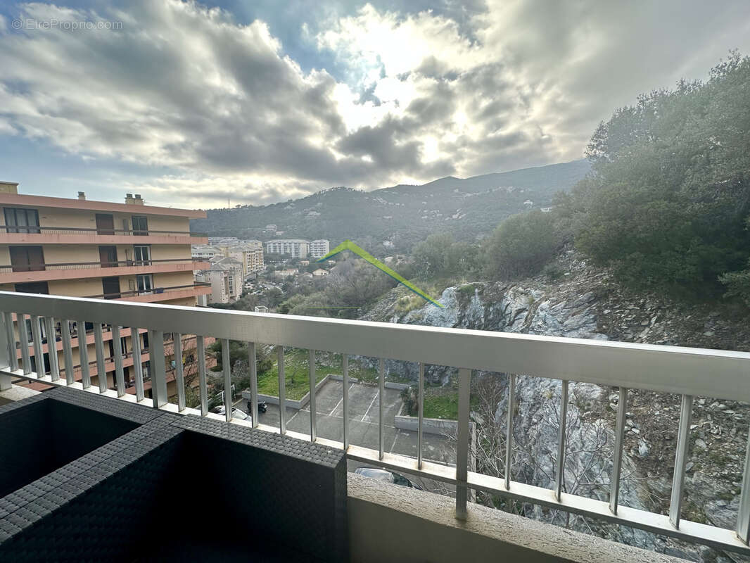 Appartement à VILLE-DI-PIETRABUGNO