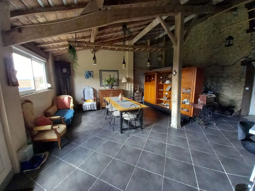 Maison à CADILLAC