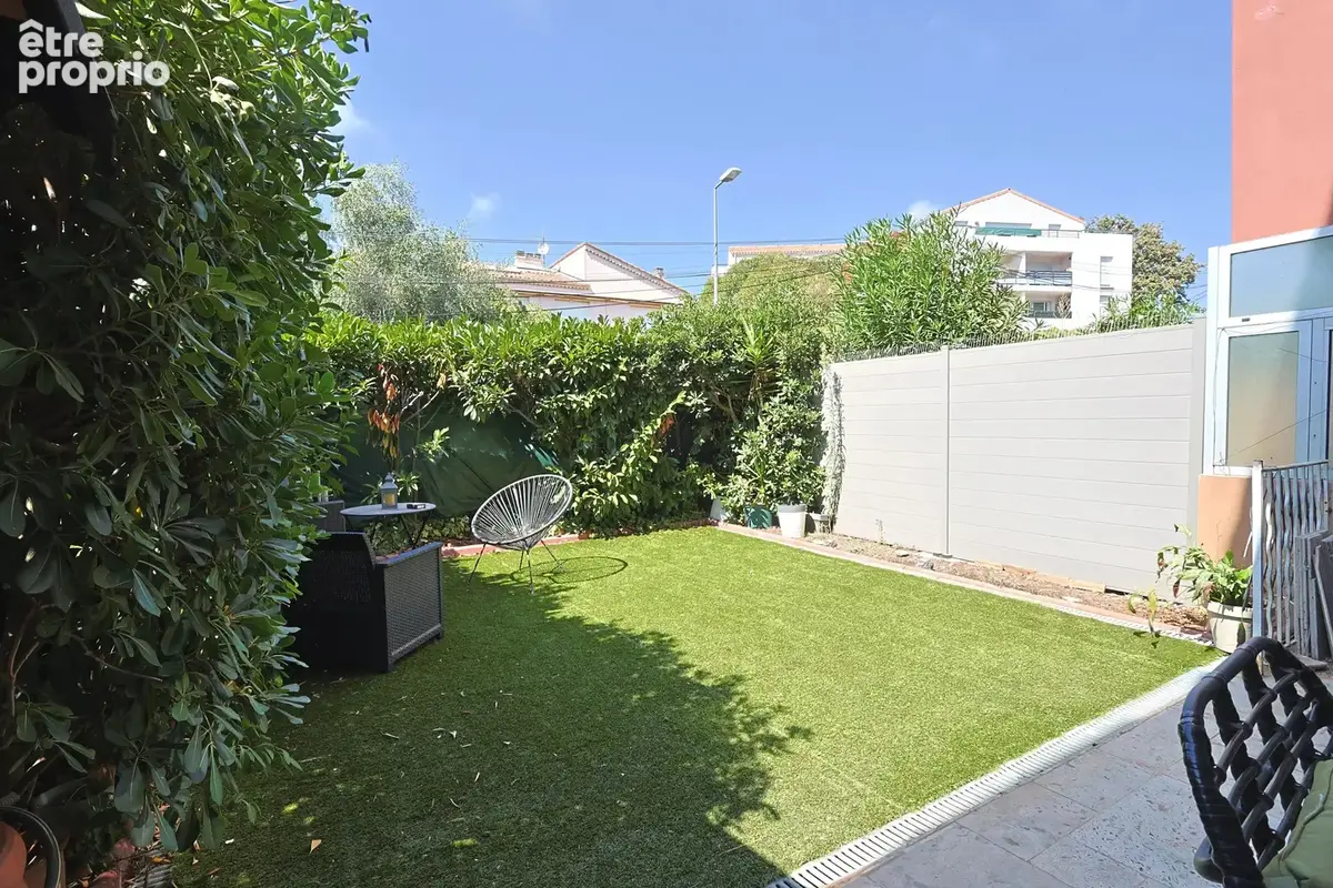 5 pièces en rez de jardin avec garage, Vallauris - photo 15