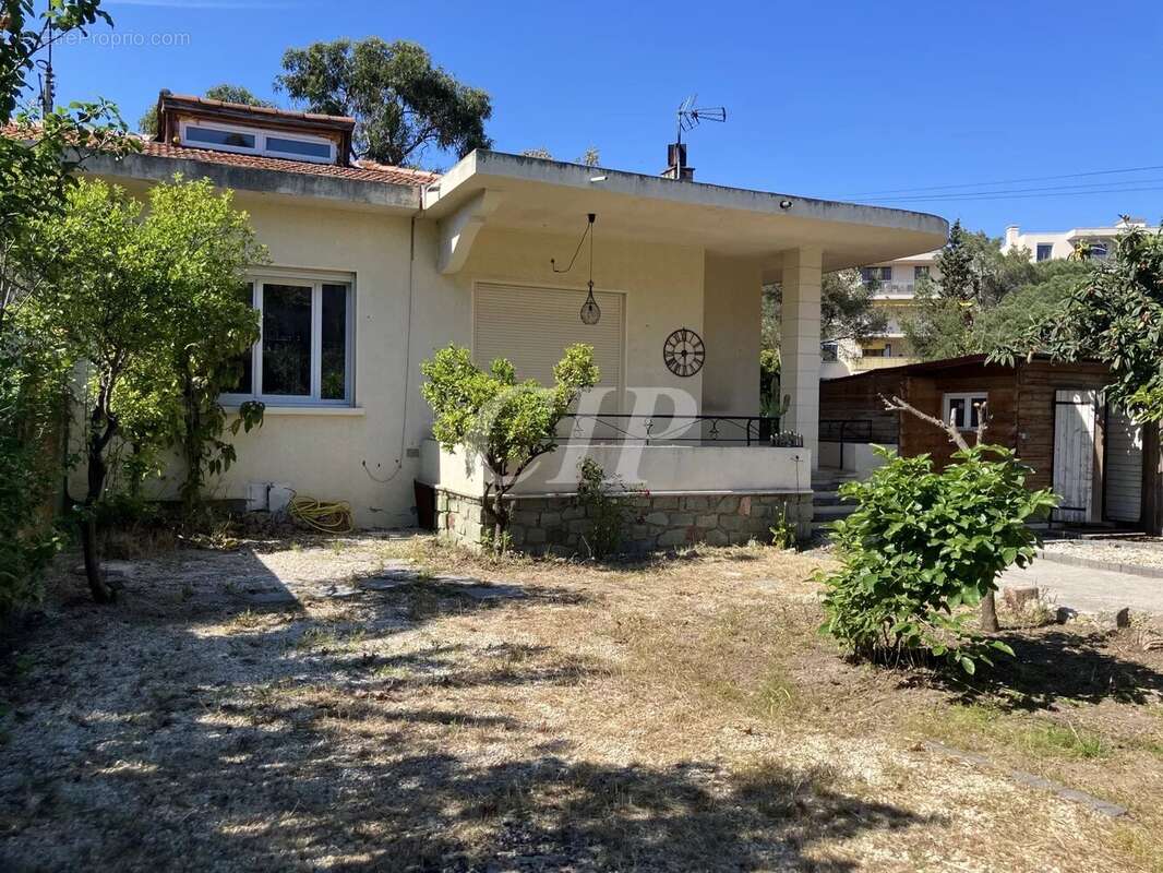 Maison à SAINT-RAPHAEL