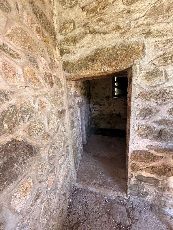 MAGNIFIQUE Moulin de Peurousseau 142m², 4 chambres sur terrain de 4663m² 149 000 € - photo 76