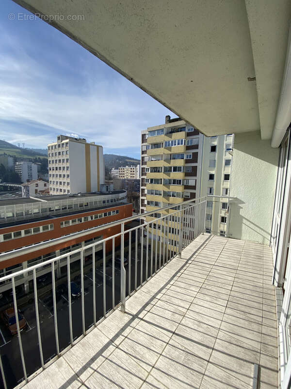 Appartement à SAINT-ETIENNE