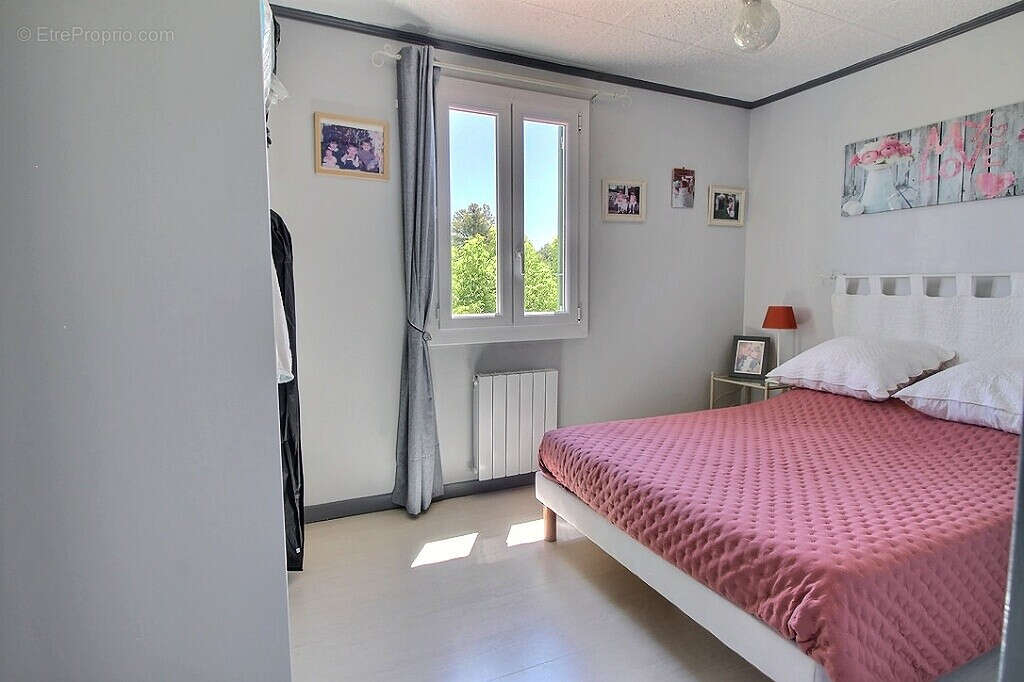 Maison à MAZAN