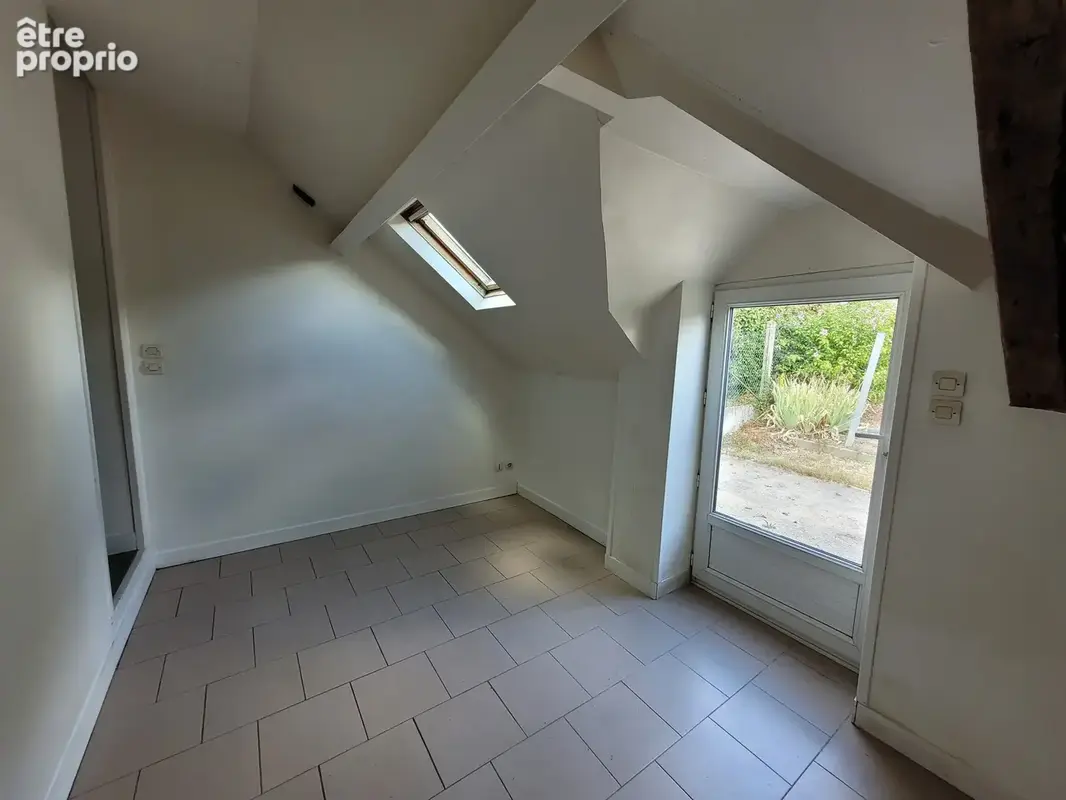Maison 143 m² à Moutiers-Au-Perche  - photo 7
