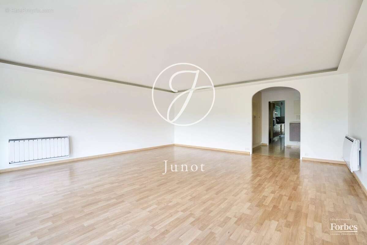 Appartement à LE PECQ