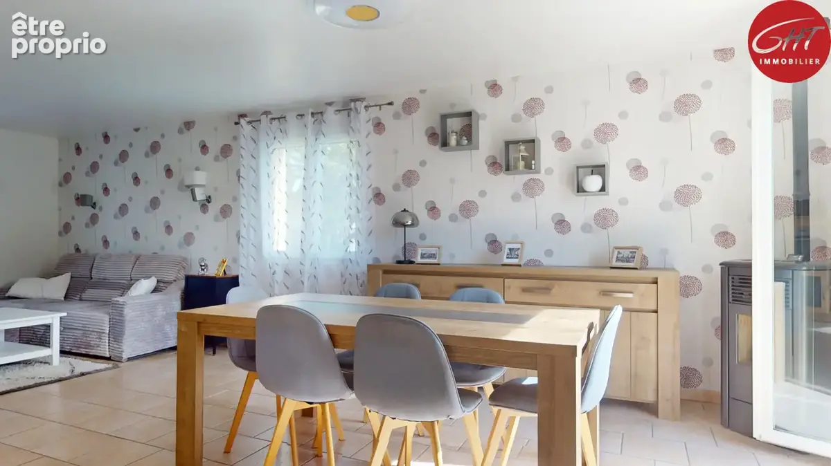 Maison familiale - 125 m2 - avec piscine - proche de Besançon - photo 11