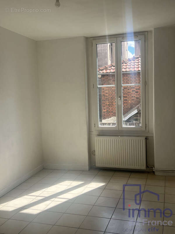 Appartement à SAINT-ETIENNE