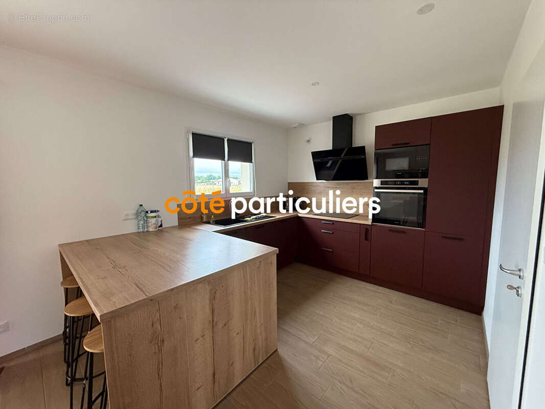 Maison à LES BILLAUX