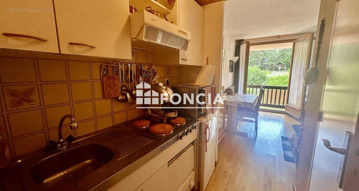 Appartement à SAINT-ETIENNE-DE-TINEE