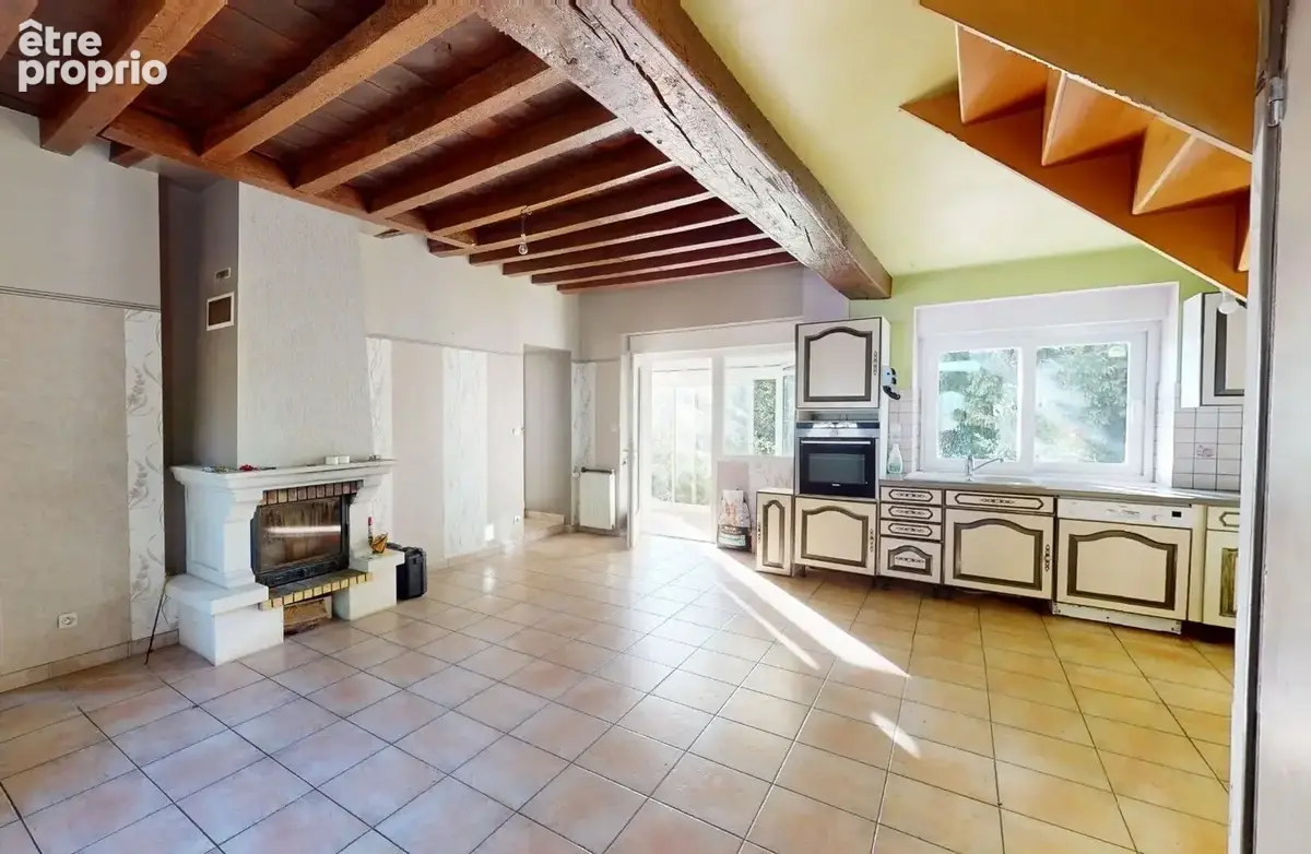 Maison à PRECY