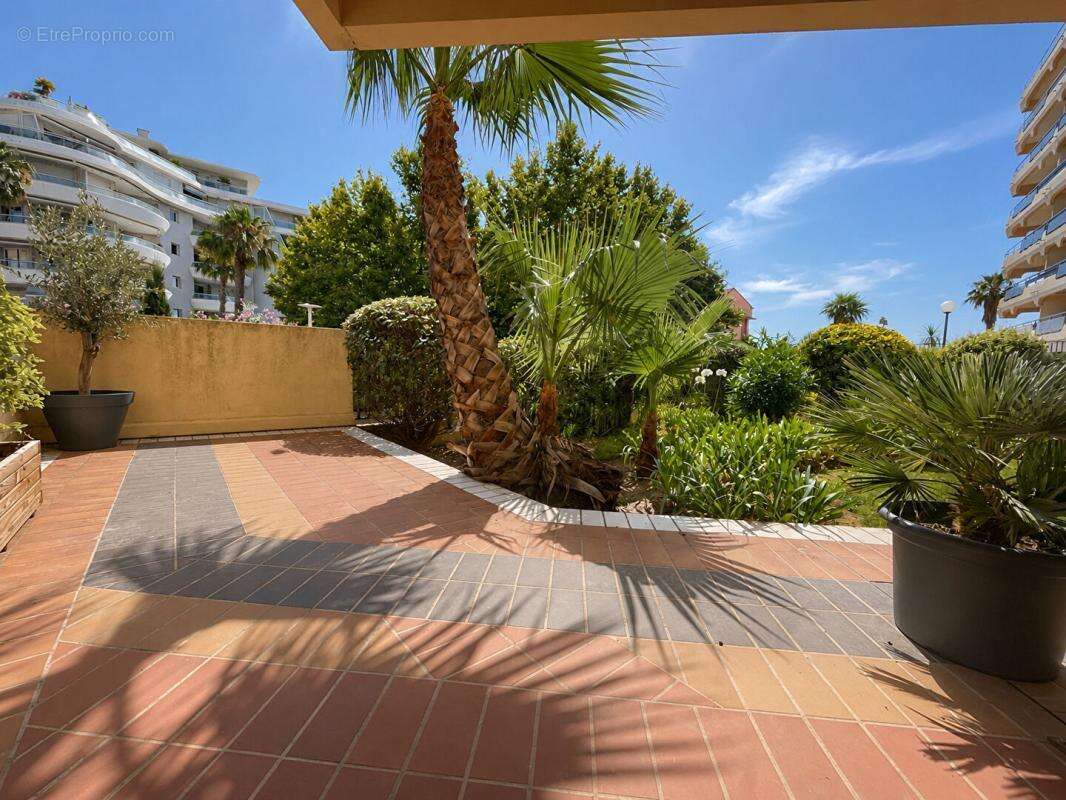 Appartement à FREJUS