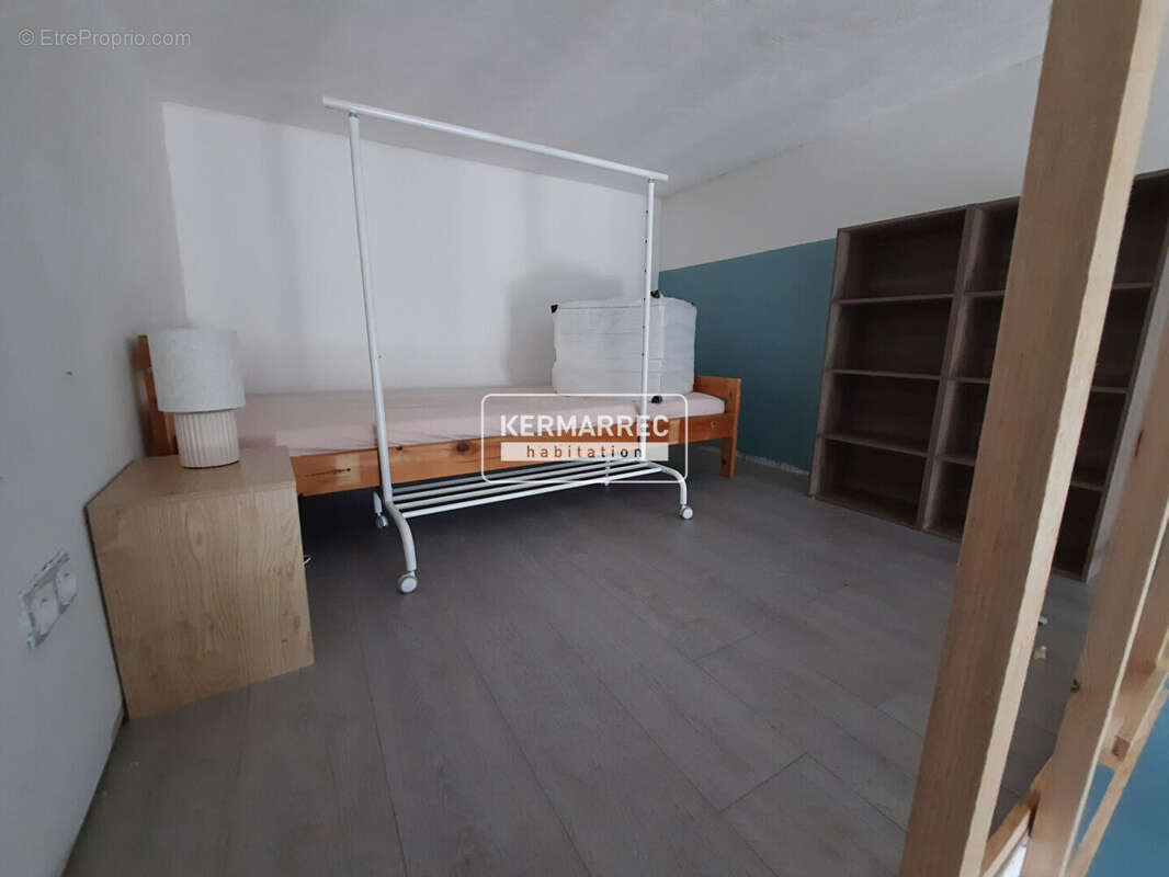 TRIGNAC - 7 chambres - 198 m² - photo 10