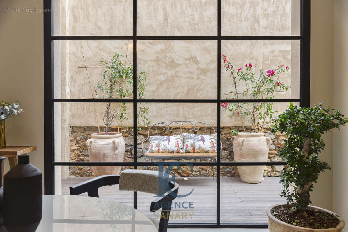 Maison à SANARY-SUR-MER