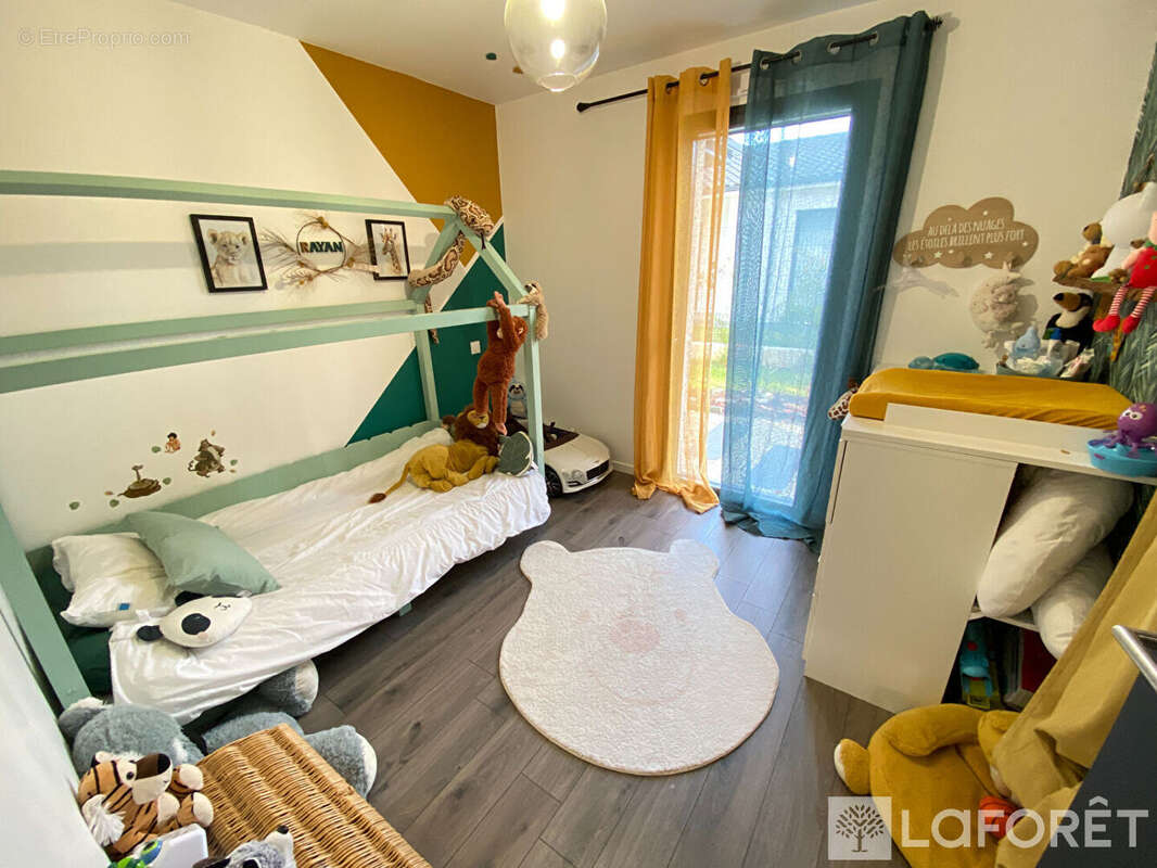 Maison à MARTIGNAS-SUR-JALLE