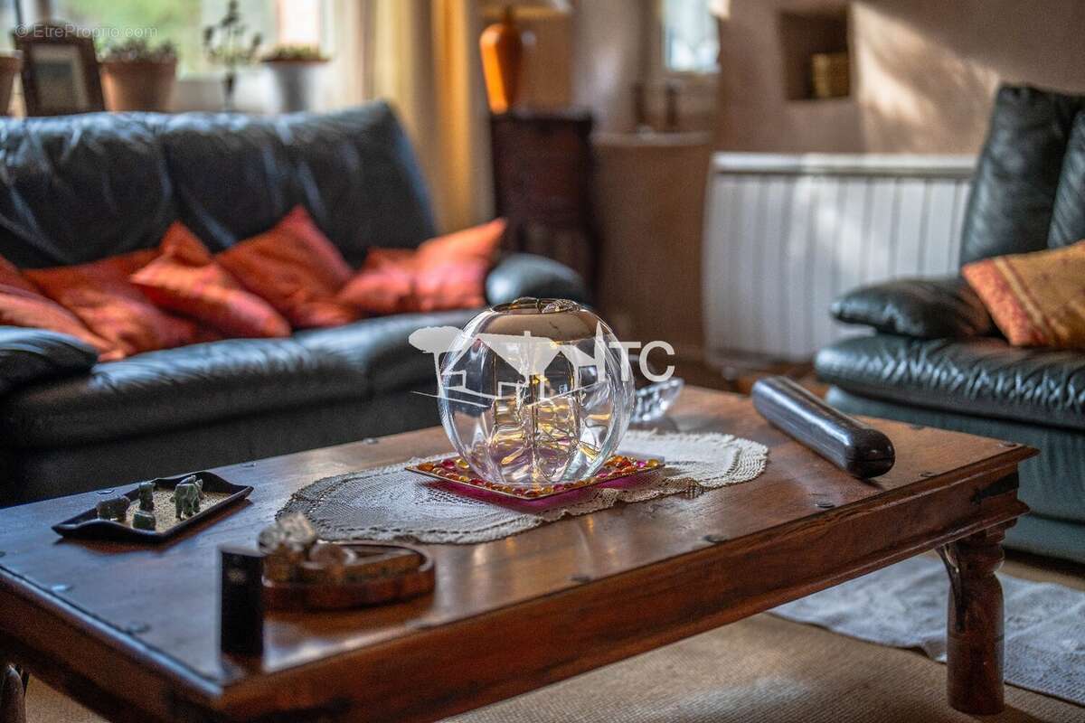 Maison à SAINT-PAUL-LE-JEUNE