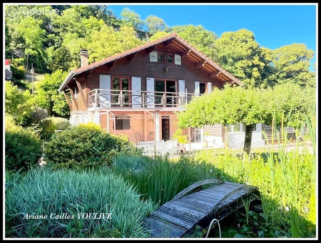 Maison à MONNETIER-MORNEX