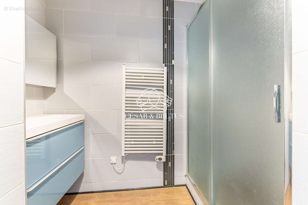 Appartement 54 m² à La Tour-De-Salvagny  - photo 8